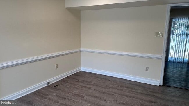 Building Photo - 3458 Plumtree Dr