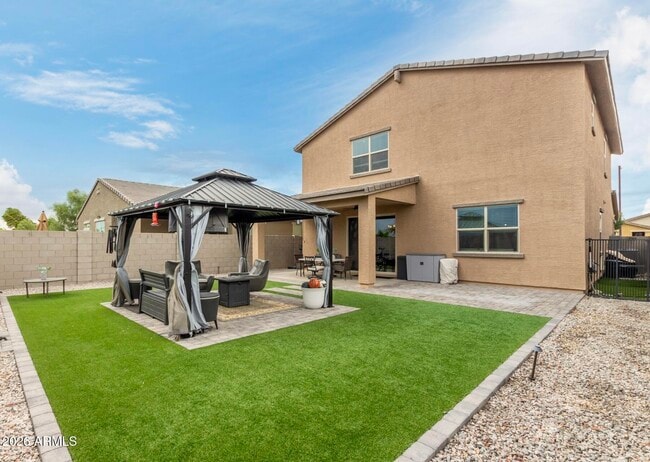 Building Photo - 12661 W Candelaria Dr