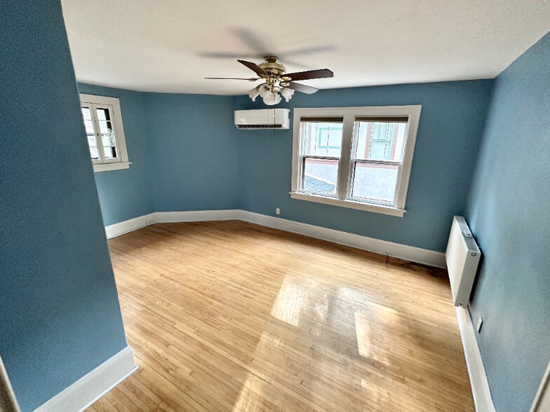 Building Photo - 931 Ashland Ave