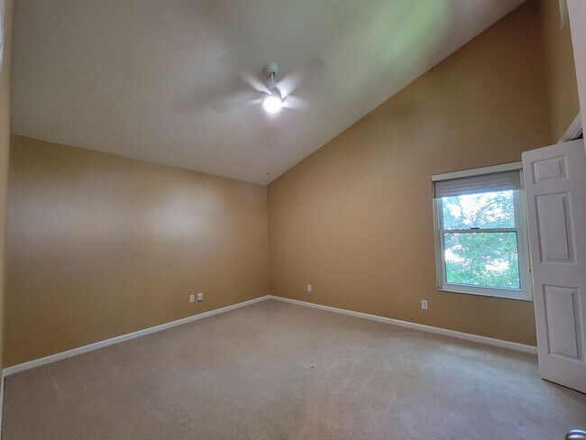 Building Photo - 4 bedroom house for rent on Killearn Estat...