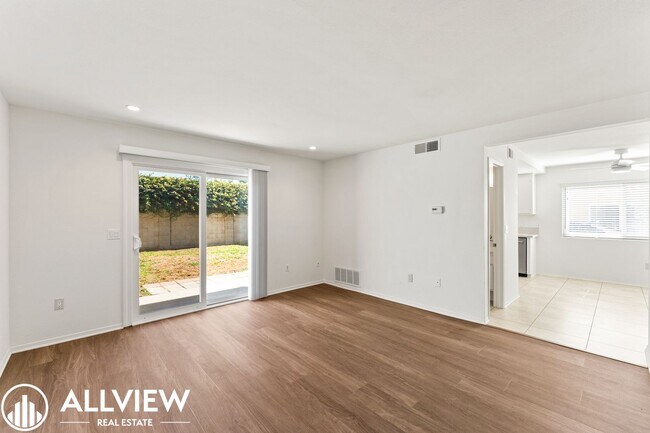 Building Photo - 17972 Baron Cir
