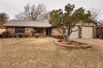 Building Photo - 3313 Meadow Ln