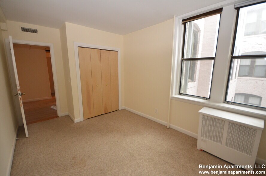 Building Photo - 1111 Commonwealth Ave