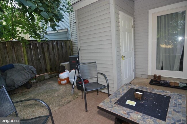 Building Photo - 9520 Mooregate Ct