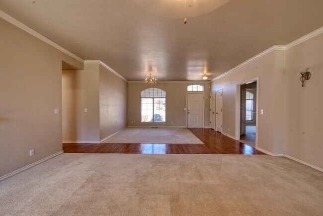 Building Photo - 15501 Arbuckle Heights