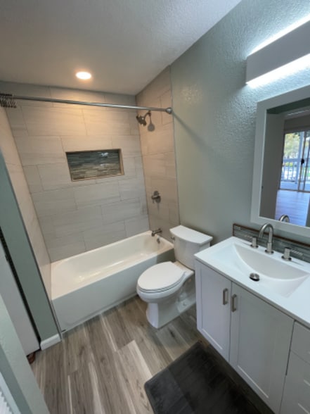 Building Photo - 68-3883-3883 Lua Kula St