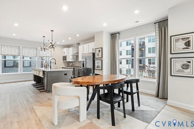 Building Photo - 4300 Dominion Frst Cir