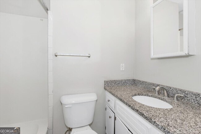 Building Photo - 211 Broad St