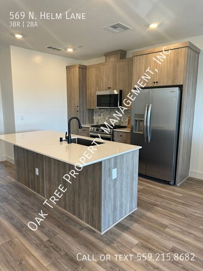 Building Photo - 569 N Helm Ln