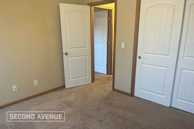 Building Photo - 440 Station 44 Pl