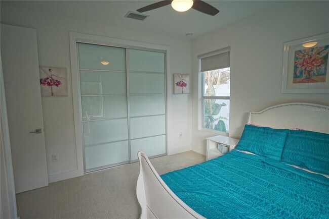 Building Photo - 209 S Trask St