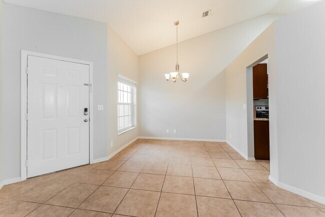 Building Photo - 180 Heatherwood Dr