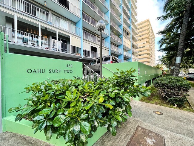 Building Photo - Versatile Waikiki 2-Bedroom, 2-Bath Condo with 1 Parking