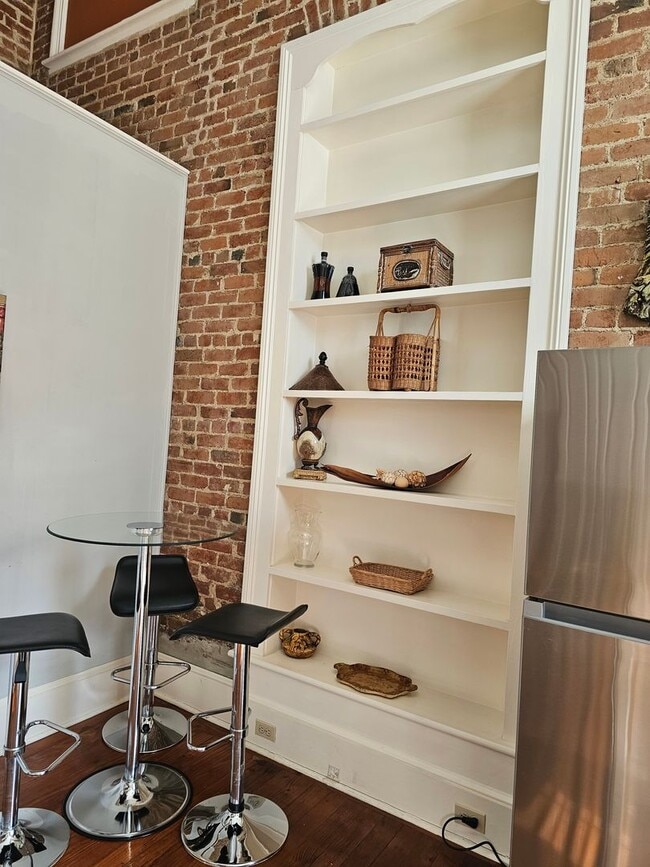 Building Photo - Camp