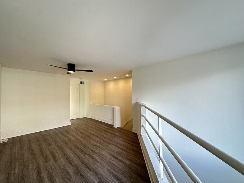 Building Photo - 853 W Grace St