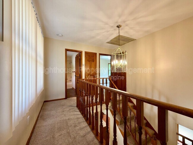 Building Photo - 3696 Senna Dr NE