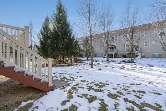 Building Photo - 3460 Bradbury Cir