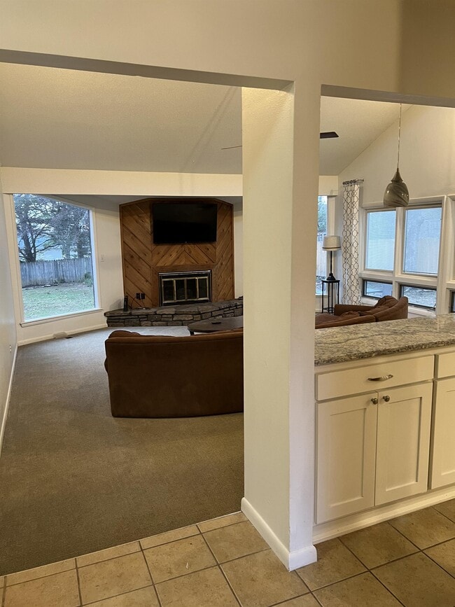 Building Photo - 1818 W Ora Dr