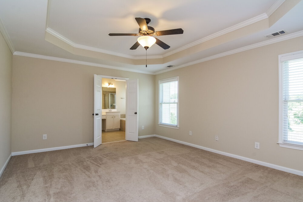 Building Photo - 2400 Chandler Grove Dr