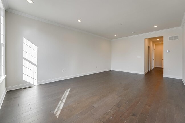 Building Photo - 22 Silent Nest Wy