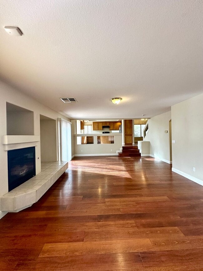 Building Photo - 6747 Enchanted Cove Ct