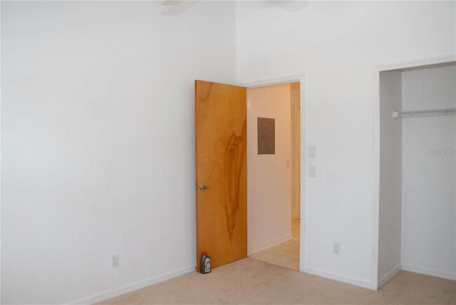 Building Photo - 1512 Rio De Janeiro Ave