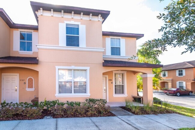 Building Photo - 2705 Roadster Ln