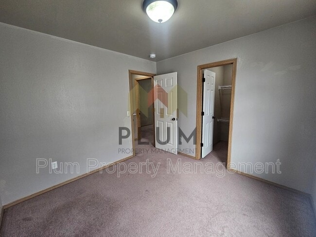 Building Photo - 4571 Potter Park Loop