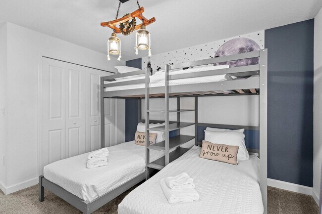 Building Photo - 1178 Kingsbarn St