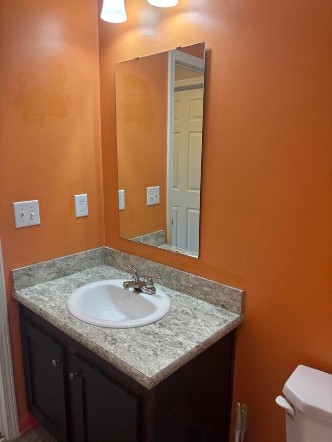 Building Photo - 205 Joy Rd