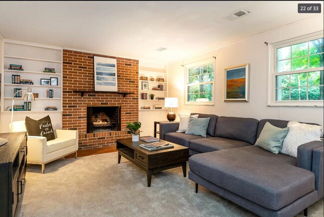 Building Photo - 2654 Lane Rd