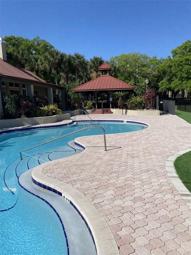 Building Photo - 2 Bed 2 Bath Condo with fireplace!!!