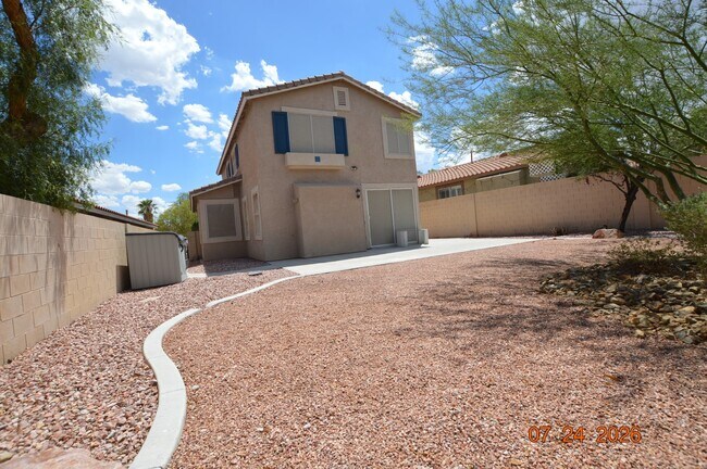 Building Photo - 10656 Primrose Arbor Ave