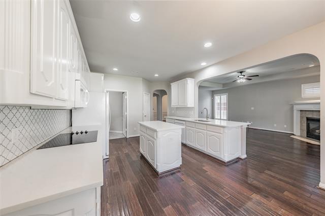 Building Photo - 113 Woodland Cove