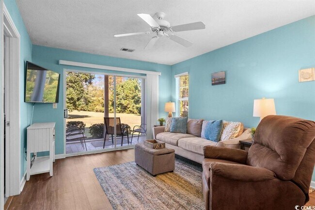 Building Photo - 637 Waterway Village Blvd