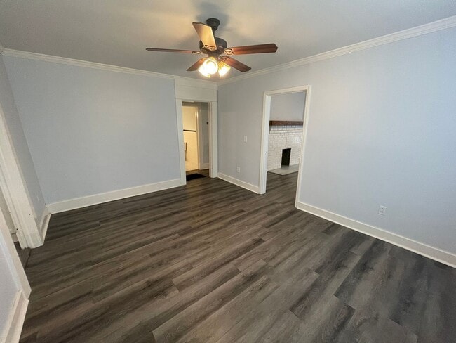 Building Photo - Nice 2/1 House in Old East Rome- $1,295