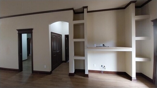 Building Photo - 4304 NW 164th Terrace
