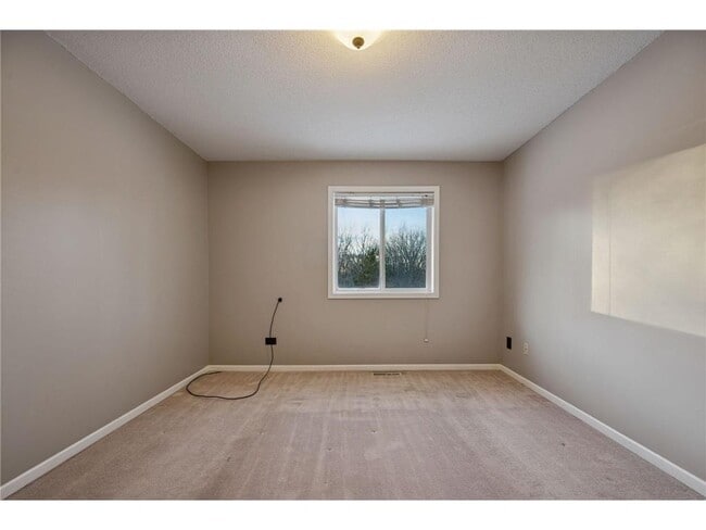 Building Photo - 3824 Tower Pond Dr