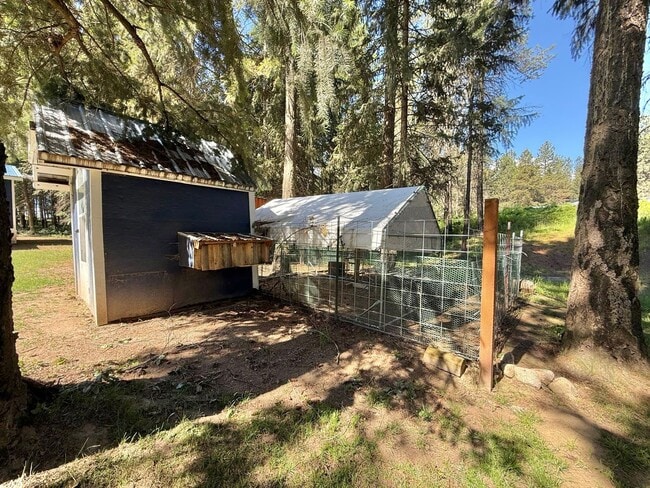 Building Photo - 5228 W Crosscut Rd