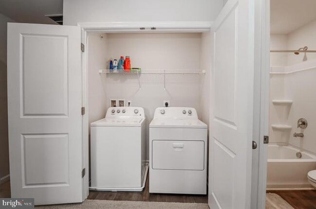 Building Photo - 364 Trego Avenue