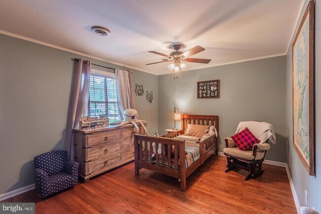 Building Photo - 607 Lancaster St