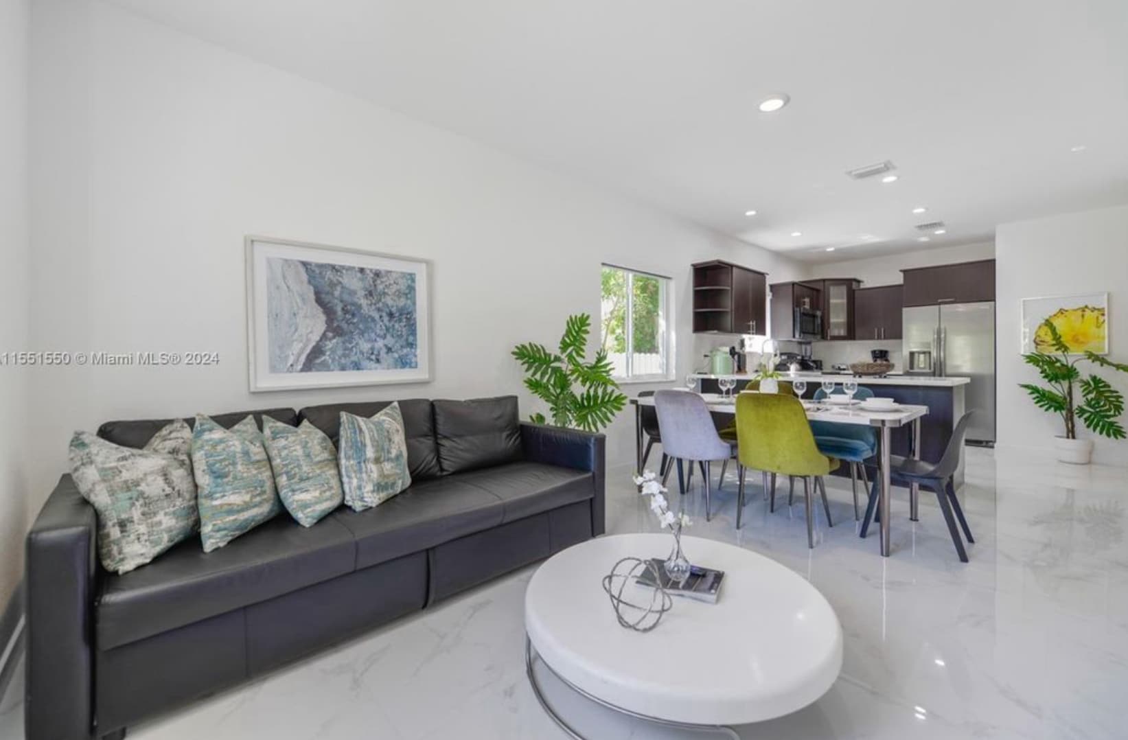 Building Photo - 1987 NW 49th St