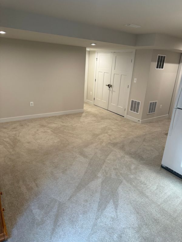 Building Photo - 512 Rivers Edge Dr
