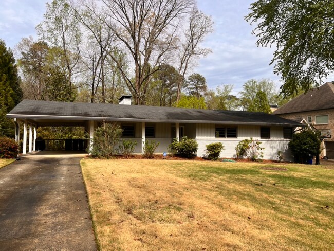 Primary Photo - 2733 Redding Rd NE