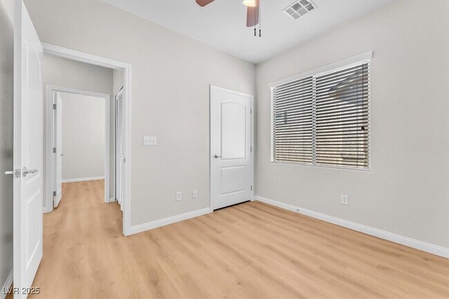 Building Photo - 2105 Turtle Beach Ave