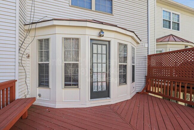 Building Photo - 6719 Sunset Woods Ct