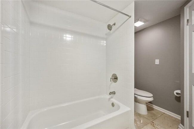 Building Photo - 199 14th St NE