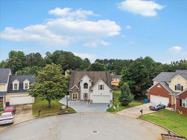 Building Photo - 3042 Oak Vista Way SW