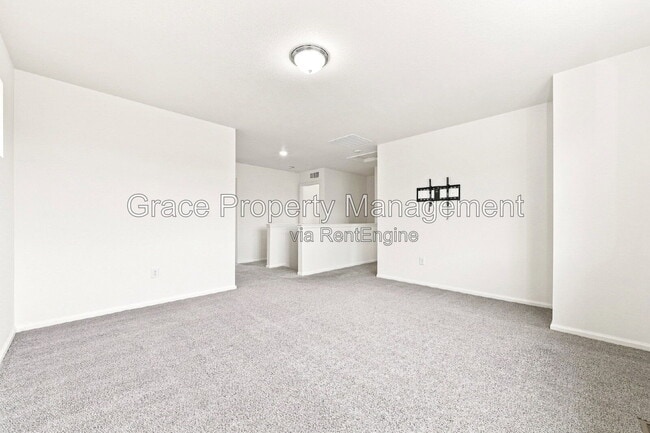 Building Photo - 4553 N Quemoy St