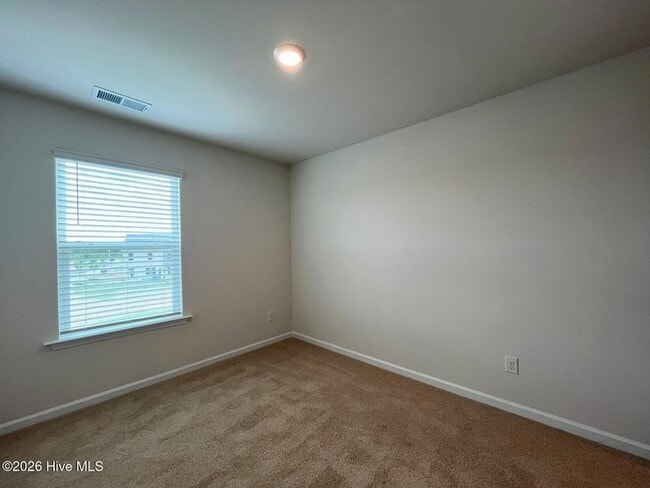 Building Photo - 201 Maddox Dr